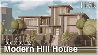 Bloxburg  Modern Hill House Speedbuild exterior  No Large Plot [upl. by Notrom460]