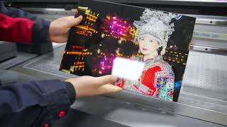 2513 UV Printer printing glass decorative painting [upl. by Gusti]