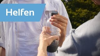 Behinderten HELFEN – Wie es richtig geht [upl. by Kronfeld120]