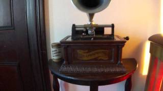 Columbia AO phonograph playing Jess Amine 2 minute cylinder [upl. by Slein740]