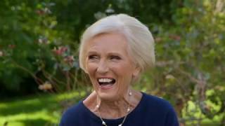 Classic Mary Berry How To Make Eggs Benedict Episode 1  Cooking Show [upl. by Birkett593]