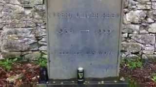 Oliver Reeds Grave [upl. by Ennoval864]