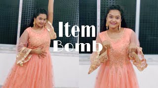 Item Bomb  Kelor Kirti  Dev  Nusrat  Dance Cover By Esha [upl. by Adrien]