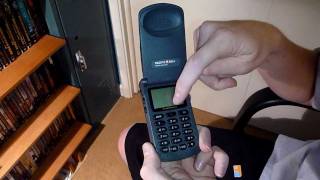 Classic Cell Phone Collection Part 4 Motorola StarTAC 8000g 1996 [upl. by Butler]