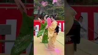 Geikos Dance 🦢🦢  Wonderful Of Japan maiko geisha 舞妓 ❣️🎶 [upl. by Mick]