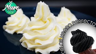 Buttercream PERFECTO para cubrir pasteles y cupcakes  Receta Fácil  Muve Flavors [upl. by Elrebmik862]