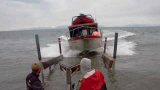 Alaska fishing boat  no dock needed  Ninilchik AK [upl. by Crutcher]