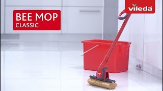 How to clean your floors with the Vileda Bee Mop Classic Sponge Mop [upl. by Iot258]