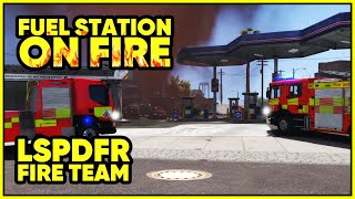 FUEL STATION IS SET ON FIRE GTAV LSPDFR [upl. by Ynelram]