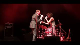 Tony Hadley speaking italian  Through the Barricades  20221123 Teatro Arcimboldi  Milano [upl. by Artie]