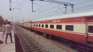 Chennai  Delhi Rajdhani Express with Old Rajdhani ICF Coaches [upl. by Jaco662]