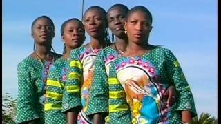 Oui Jésus Est Vivant  Chorale Lavigerie Bukavu [upl. by Amaryllis]