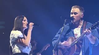 Zach Bryan Kacey Musgraves Perform quotI Remember Everythingquot In Chicago 2024 [upl. by Nahama892]