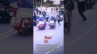 Un jeune homme traverse un convoi lors dune visite dÉtat au Maroc ‼️shorts [upl. by Manvil]