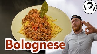 Bolognese  Grundrezept  schnell einfach selbstgemacht⭐⭐ [upl. by Jaquith764]