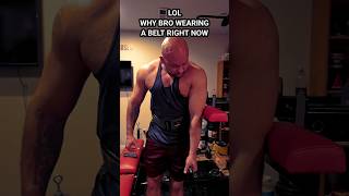 WHY THE LIFTING BELT safetyfirst workout weightlifting [upl. by Hoshi]