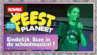 STAN ZINGT IN DE SCHOOLMUSICAL FEESTPLANEET  De Nagelkerkjes 224 [upl. by Asli]