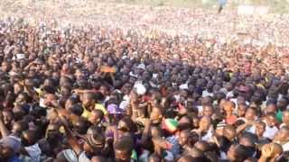 DIAMOND PLATNUMZ LIVE IN MWANZA [upl. by Nnailuj48]