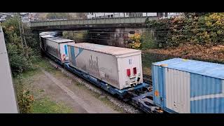 ÖBBContainerzug fährt durch PA Hbf [upl. by Romine650]