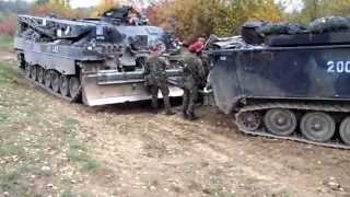 Bergepanzer Entpannungspanzer Panzer Leopard Büffel im Einsatz [upl. by York]