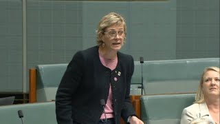 Zali Steggall MP asks the PM about protecting young Australians from gambling advertising [upl. by Aihsekal]