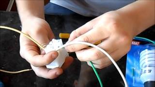 Cómo instalar una lámpara en tensión 220V con interruptor bipolar [upl. by Nitsed188]