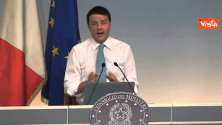 MATTEORISPONDE RENZI PROSEGUIREMO CON ABBASSAMENTO TASSE 80 EURO FANNO DIFFERENZA [upl. by Royo991]