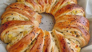 Mayalı Börek Tarifi Mayalı Börek Nasıl Yapılır [upl. by Anwadal]