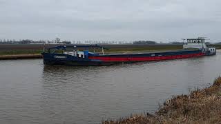 Binnenvaartschip op de Urkervaart 31 januari 2024 [upl. by Hatty]