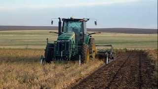 Auto Steer John Deere 8230 pickett bean cutter [upl. by Noitsirhc]