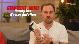 Handy ins Wasser gefallen Das kannst du tun 📱 [upl. by Elraet]