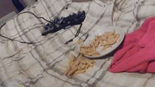 mongraal spill pasta on his bed Ft SecretMongraal [upl. by Rogerio]