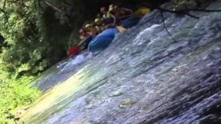 Rafting in Umbria sul fiume Corno a Biselli di Norcia con Gaia [upl. by Rednasxela]