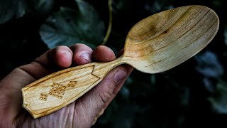 Carving a Swedish Eating Spoon  5 min Course Preview [upl. by Davidde]