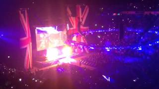 Undertaker and Kanes entrance Raw Manchester Monday 9th November 2015 [upl. by Waylin]