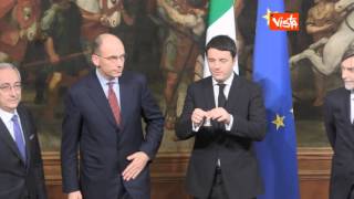 GELO TRA LETTA E RENZI ALLA CERIMONIA DELLA CAMPANELLA [upl. by Teak]