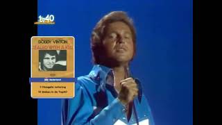 Bobby Vinton  Sealed With A Kiss Presentación Musical 1972 [upl. by Olwena]