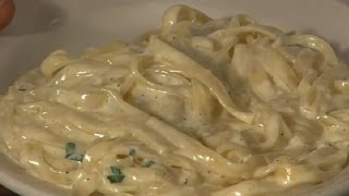 Traditional Fettuccine Alfredo  Cooking Italian Style [upl. by Atinwahs351]