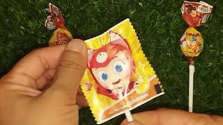 Satisfying video Asmr chupa chips asmrlollipop candy [upl. by Faxan]