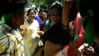 RK Nagar Election Result  AIADMK Women Wing Amazing Dance on Jayalalitha Victory  Red Pix 24x7 [upl. by Ylrebma]