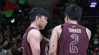 UST’s Padrigao and UP’s Fortea EXCHANGE THREEPOINTERS in 4Q  UAAP Season 87 Mens Basketball [upl. by Maxma]