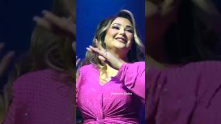 رقص و آهنگ جدید غزال عنایت در کنسرت Ghezaal Enayat New SongampDance in concert [upl. by Iniretake]