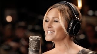 Helene Fischer  Sleigh Ride Aufnahmen Abbey Road Studios London [upl. by Corrine925]