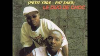 Petit Yode amp Pat Sako  EWE DUO CHOC  RETRO Zouglou Rare [upl. by Ygief]