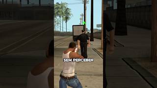 Os POLICIAIS enxergam de COSTAS em cada GTA gta grandtheftauto gtav jogos [upl. by Mikiso]