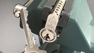 502 Yale Euro Cylinder With Serrated Pins Picked and Gutted [upl. by Roi]