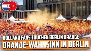 Nächster OranjeWahnsinn NiederlandeFans nehmen Berlin ein holland nach links nach rechts [upl. by Nnylear]