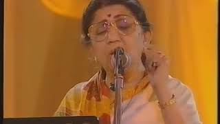 Aye Mere Watan Ke Logo  ऐ मेरे वतन के लोगों  Lata Mangeshkar Live [upl. by Karrie]