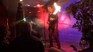 Johnny Rock sosie de Johnny Hallyday en concert au Galway [upl. by Kilroy]