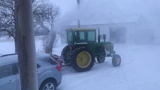 1968 John Deere 4020 diesel and Lundell snow blower [upl. by Nine]